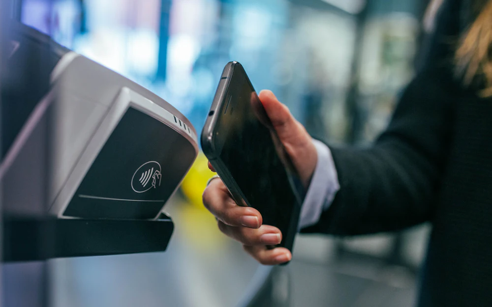 Pago sin contacto con el celular